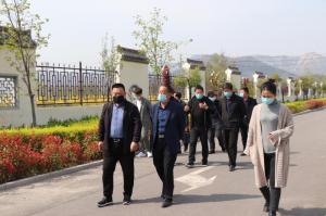 山西榆社縣委黨校、黎城縣委黨校蒞臨太行山干部學(xué)院參觀考察